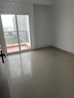 Room in 1 BHK Apartment at Nilaya Greens, Raj Nagar Extension – for Rent