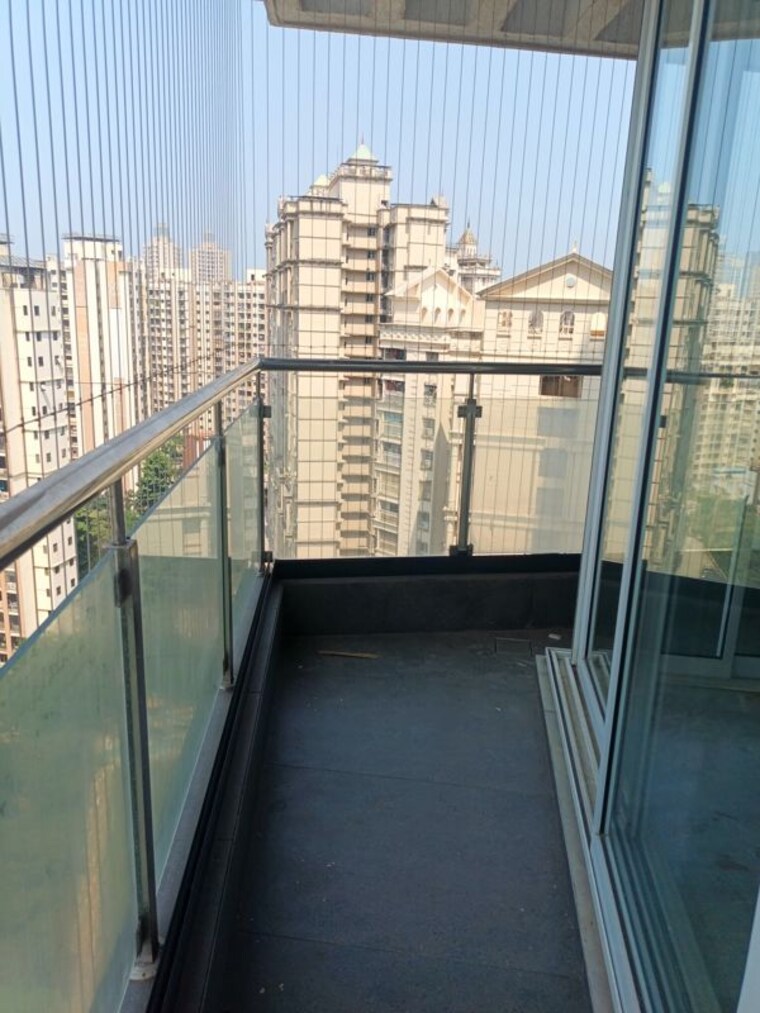 Balcony, rosa-manhattan 3 Bedroom 1100 Sq.Ft. Apartment In Ghodbunder Road Thane 10751949