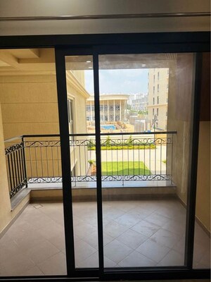 Room in 3 BHK Apartment at Sobha Victoria Park, Hennur Road – for Rent