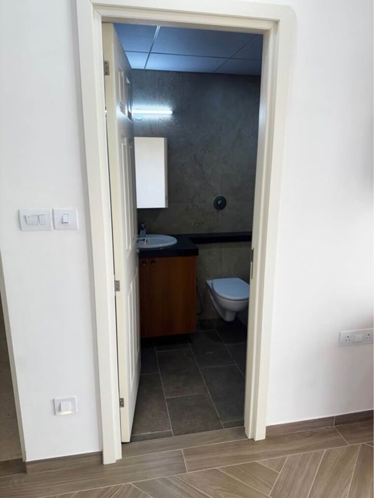 Bathroom, sobha-victoria-park 3 Bedroom 1833 Sq.Ft. Apartment In Hennur Road Bangalore 10751965