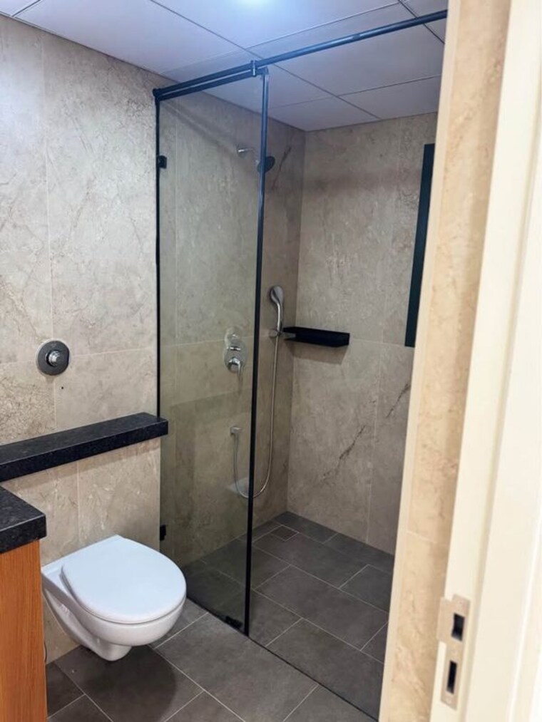 Bathroom, sobha-victoria-park 3 Bedroom 1833 Sq.Ft. Apartment In Hennur Road Bangalore 10751965