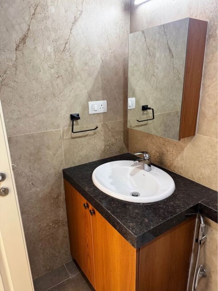 Bathroom, sobha-victoria-park 3 Bedroom 1833 Sq.Ft. Apartment In Hennur Road Bangalore 10751965