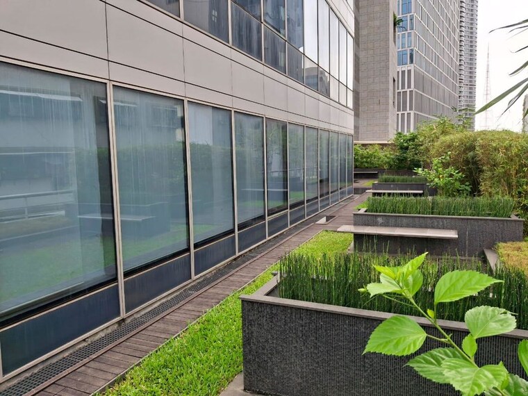 Balcony, lodha-supremus-worli Commercial Office Space 778 Sq.Ft. In Worli Mumbai 10751976