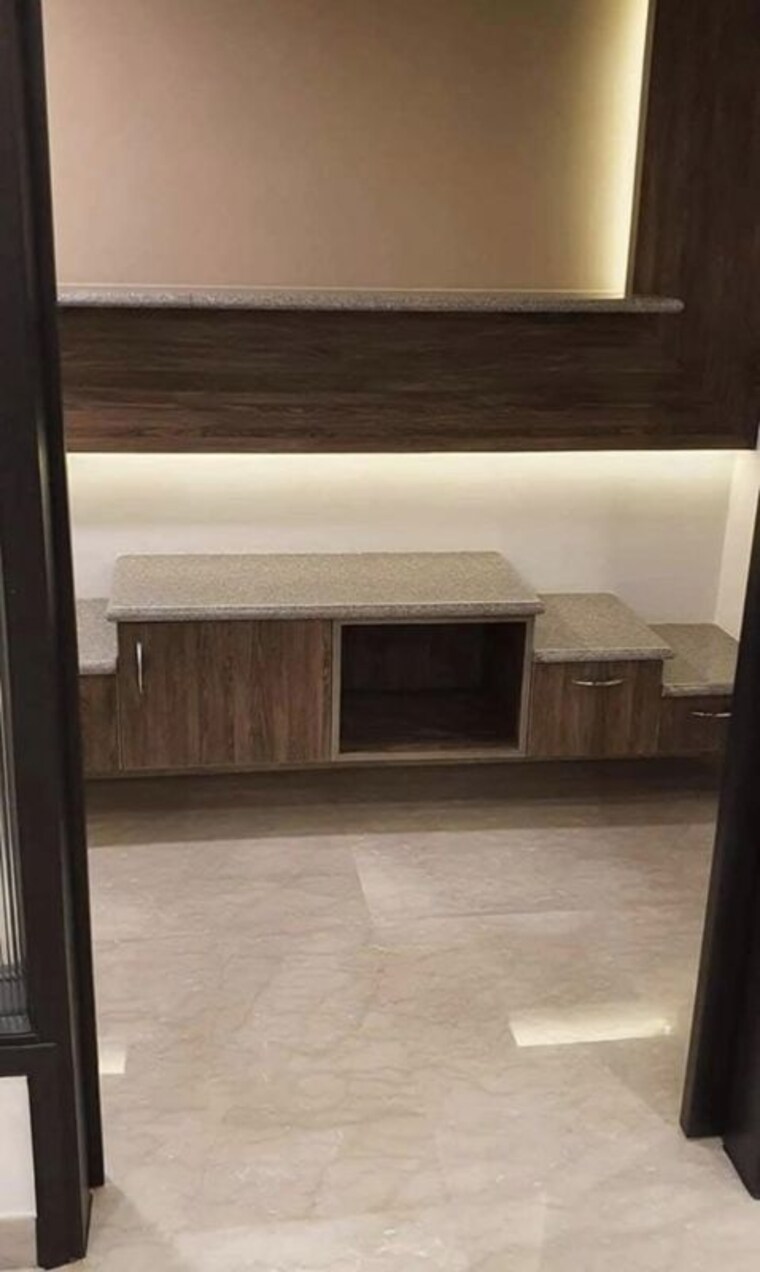 Bedroom, ramesh nagar 2 Bedroom 100 Sq.Yd. Builder Floor In Ramesh Nagar Delhi 10751989