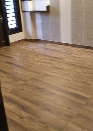 Room in 2 BHK Builder Floor at Ramesh Nagar – for Rent