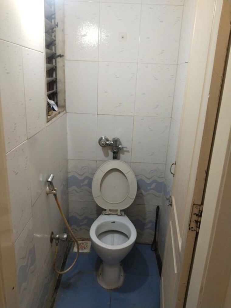 Bathroom, ap-panch-ritu 1 Bedroom 780 Sq.Ft. Apartment In Powai Mumbai 10751998