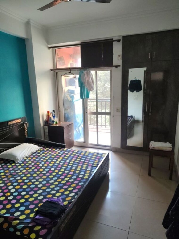 Bedroom, mahagun-mosaic 2 Bedroom 1076 Sq.Ft. Apartment In Vaishali Sector 4 Ghaziabad 10751990