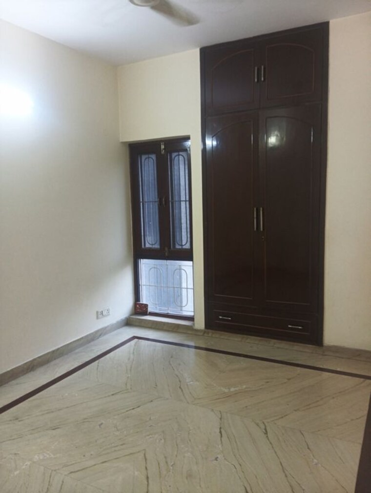 Room, vidhi-apartment-ip-extension 3 Bedroom 1100 Sq.Ft. Apartment In Ip Extension Delhi 10752011