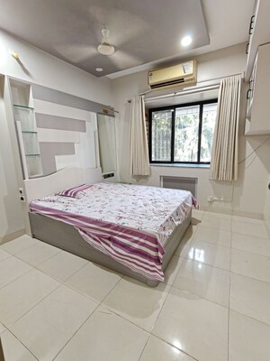 Bedroom in 2 BHK Apartment at Windsor Garden Enclave, Vasant Vihar – for Rent