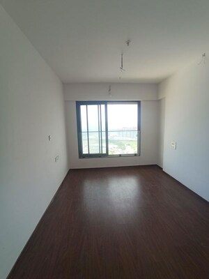 Room in 2 BHK Apartment at Neumec Shreeji Towers, Wadala East – for Sale