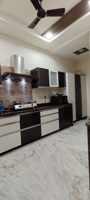 Kitchen in 3.5 BHK Villa at Shankar Nagar – for Rent