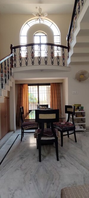 Living Room in 3.5 BHK Villa at Shankar Nagar – for Rent