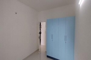 Room in 3 BHK Apartment at Godrej 17, Hebbal – for Rent