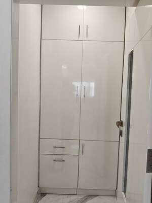 Furnished Amenities in 3 BHK Builder Floor at Kakatiya Hills, Jubilee Hills – for Rent