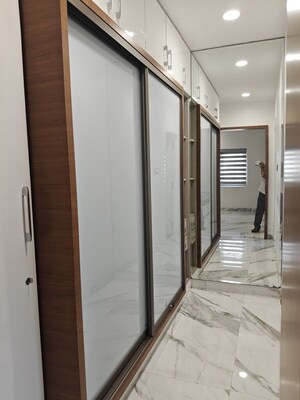 Building Lobby in 3 BHK Builder Floor at Kakatiya Hills, Jubilee Hills – for Rent