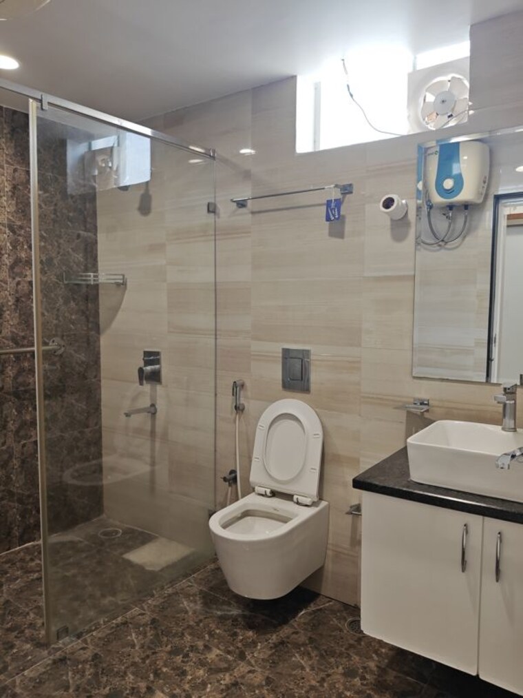 Bathroom, kakatiya-hills 3 Bedroom 3200 Sq.Ft. Builder Floor In Jubilee Hills Hyderabad 10752046