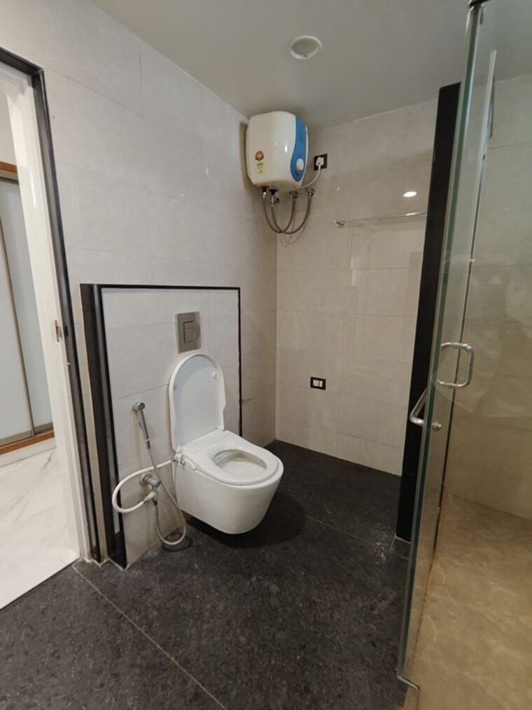 Bathroom, kakatiya-hills 3 Bedroom 3200 Sq.Ft. Builder Floor In Jubilee Hills Hyderabad 10752046
