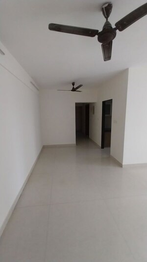 Room in 2 BHK Apartment at Ivory Towers CHS LTD, Bhakti Park – for Sale