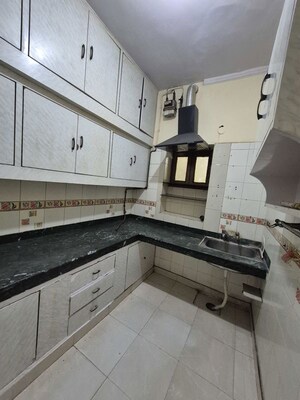 Kitchen in 3.5 BHK Apartment at Mayur Vihar – for Rent