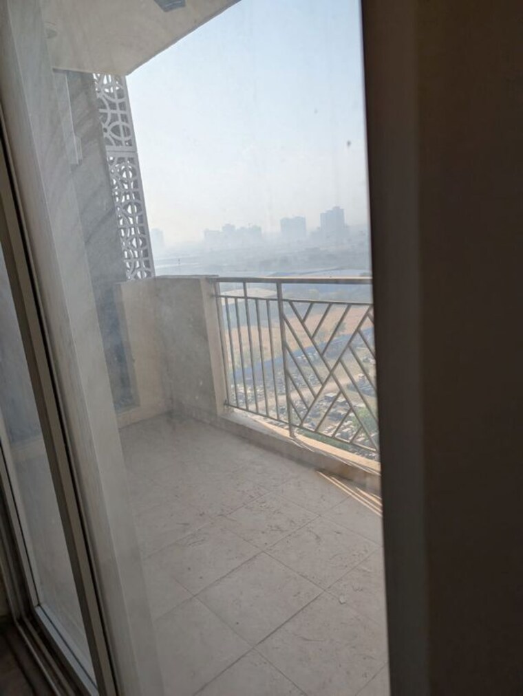 Balcony, pareena-coban-residences 4 Bedroom 1400 Sq.Ft. Apartment In Sector 99a Gurgaon 10752092