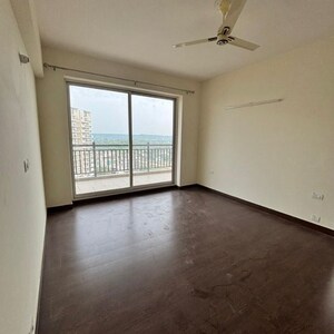 Room in 3 BHK Apartment at Bestech Park View Altura, Sector 79 – for Rent
