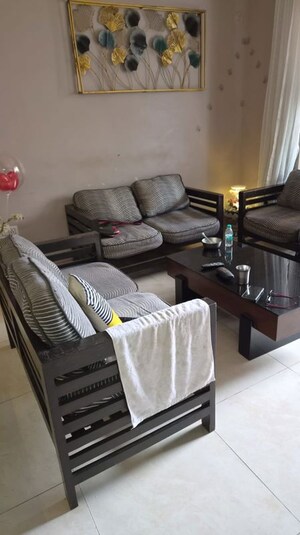 Team Area in 2 BHK Apartment at Karia Konark Campus, Viman Nagar – for Rent