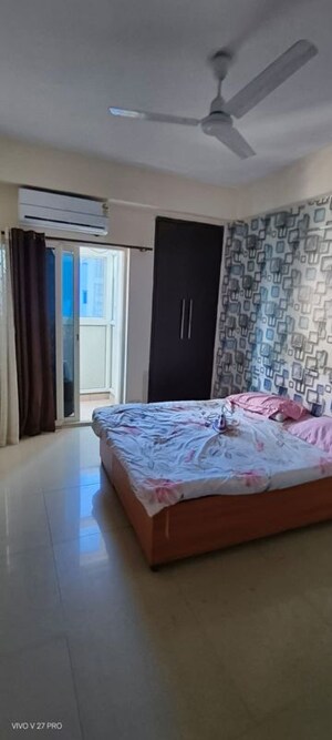 Bedroom in 2 BHK Apartment at Jm Orchid, Sector 76 – for Rent
