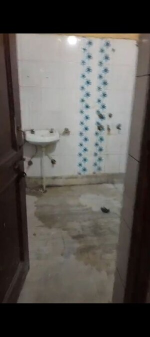 Bathroom in 2 BHK Builder Floor at Brahmanwala – for Rent