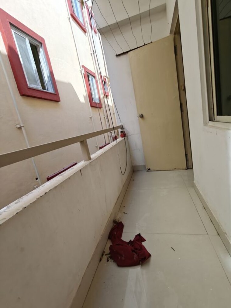 Balcony, ten-madhapur 1 Bedroom 550 Sq.Ft. Apartment In Madhapur Hyderabad 10752115