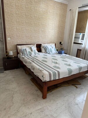 Bedroom in 2 BHK Apartment at Shyam Niwas Apartment, Chembur – for Sale
