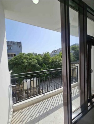 Balcony in 3 BHK Builder Floor at Subhash Nagar – for Rent