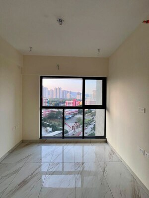 Room in 3 BHK Apartment at Raymond The Invictus By GS, Pokhran Road No One – for Rent