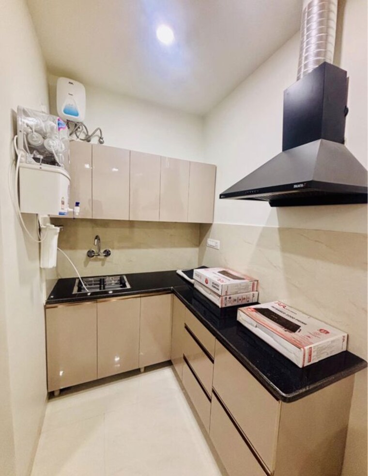 Kitchen, rajouri garden 3 Bedroom 130 Sq.Yd. Builder Floor In Rajouri Garden Delhi 10752221