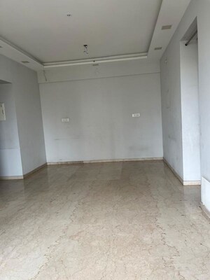 Room in 2 BHK Apartment at Dhamji Shamji Mahavir Spring Tulip Phase 1, Pokhran Road No Two – for Rent