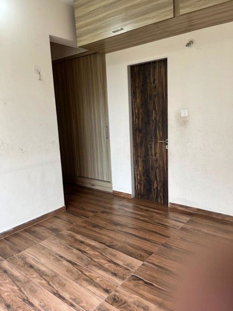 Room, dhamji-shamji-mahavir-spring-tulip-phase-1 2 Bedroom 630 Sq.Ft. Apartment In Pokhran Road No Two Thane 10752261