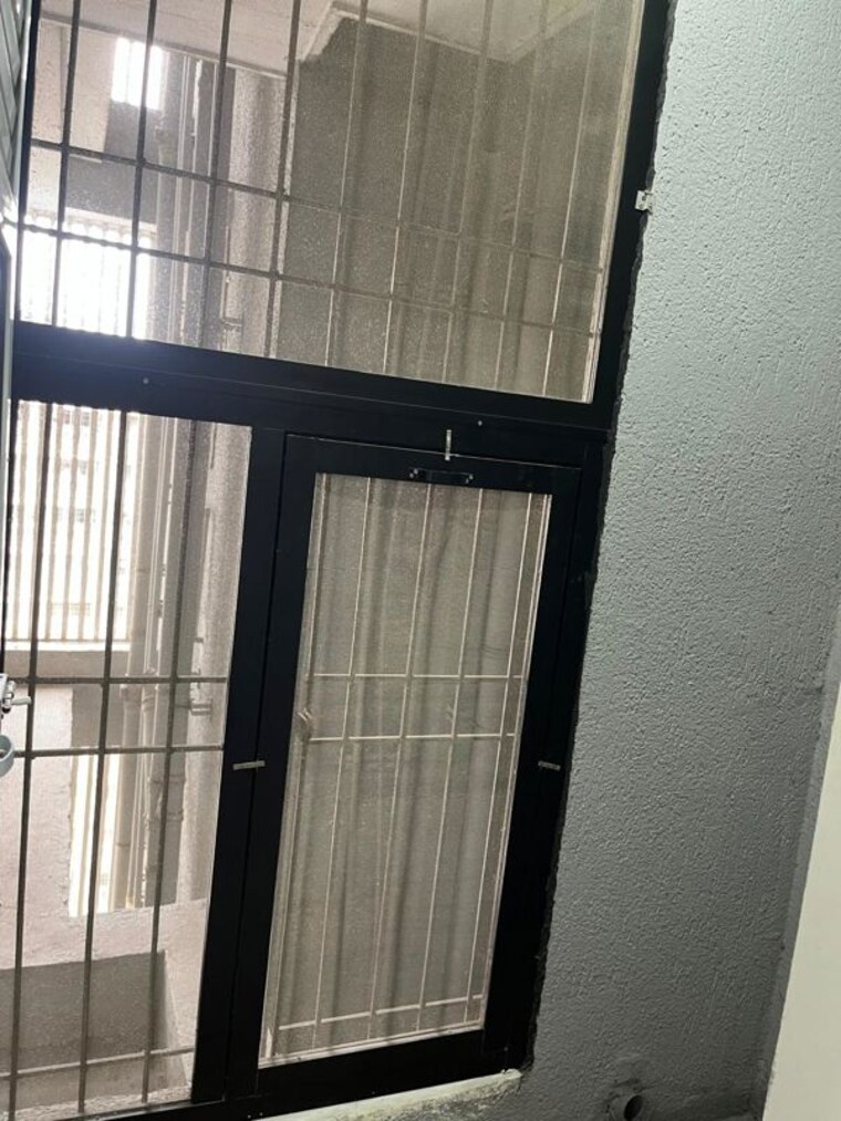 Balcony, dhamji-shamji-mahavir-spring-tulip-phase-1 2 Bedroom 630 Sq.Ft. Apartment In Pokhran Road No Two Thane 10752261