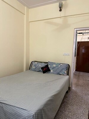 1 BHK Apartment For Rent in Pushpa Vihar CHS, Colaba