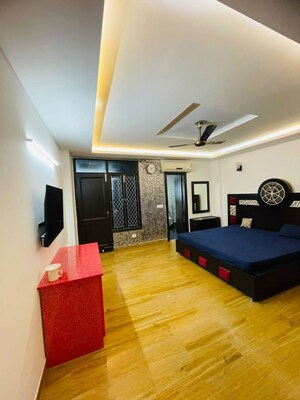 Bedroom in 3 BHK Builder Floor at Saket – for Rent