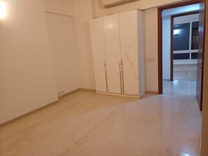 Room in 4 BHK Apartment at Pioneer Araya, Sector 62 – for Sale