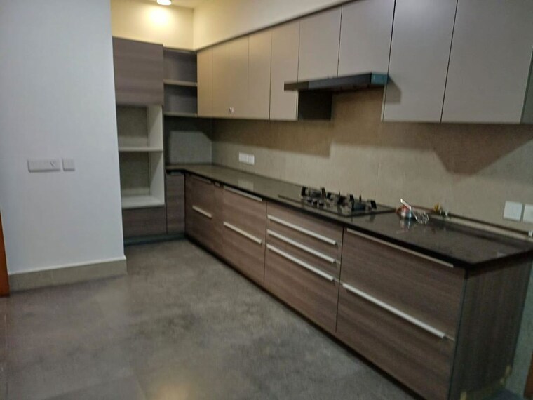 Kitchen, pioneer-araya 4 Bedroom 4690 Sq.Ft. Apartment In Sector 62 Gurgaon 10751839