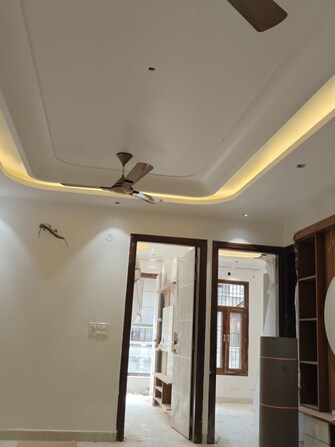 3 BHK +  865 Sq.Ft. Builder Floor in Pratap Vihar GDA Flats
