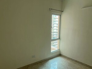 Room in 2 BHK Apartment at Gaurs Siddhartham, Siddharth Vihar – for Sale