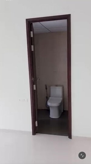 Bathroom in 2 BHK Apartment at Kalpataru Parkcity Eternia, Kolshet Road – for Rent