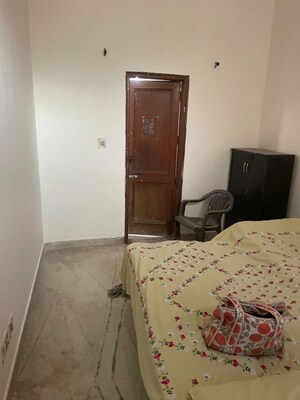 Bedroom in 1 RK Independent House at Sector 40 – for Rent