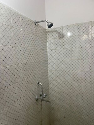 Bathroom in 1 RK Independent House at Sector 40 – for Rent