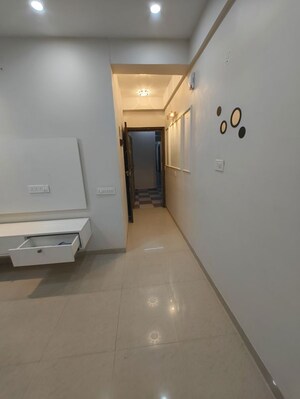 Furnished Amenities in 2 BHK Apartment at Shree Vardhman Green Court, Sector 90 – for Rent