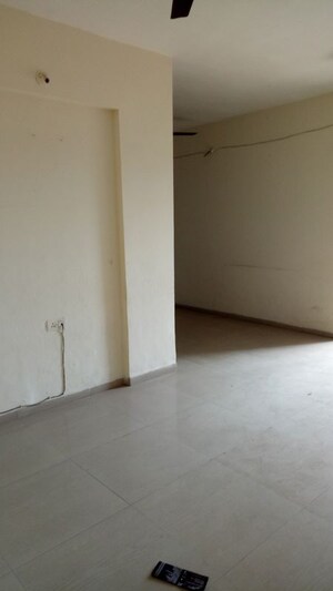 Room in 2 BHK Apartment at Aishwaryam Ventures, Pimpri Chinchwad Pcmc – for Rent