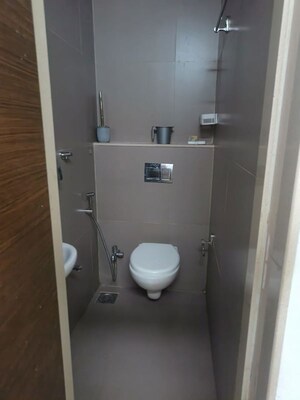 Bathroom in 3 BHK Apartment at Kohinoor Square Altissimo, Dadar West – for Rent