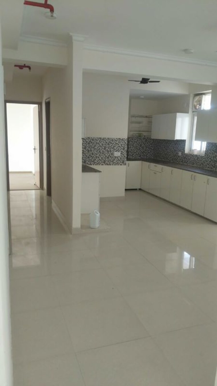 Kitchen, pareena-coban-residences 3 Bedroom 1997 Sq.Ft. Apartment In Sector 99a Gurgaon 10752419