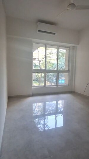 1 BHK Apartment For Rent in Lodha Amara, Kolshet Road